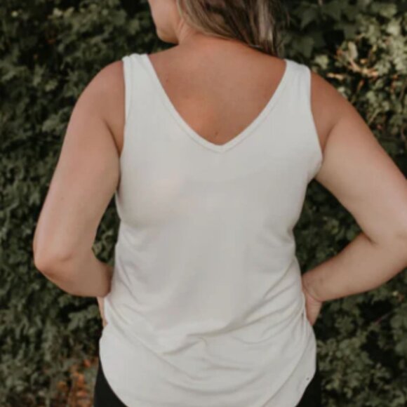 Jax & Lennon - Autumn Flora VNeck Tank - Picture 2 of 3